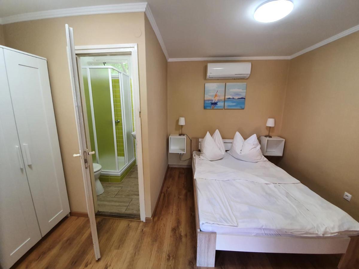 Appartamento Muskátlis Ház Balatonlelle Esterno foto